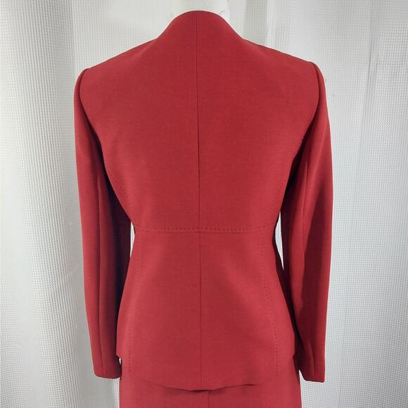 KASPER! GORGEOUS ROUGE RED W/BLACK TRIM 2 PC SKIRT & JACKET SUIT SET! SZ 6P - Picture 7 of 11
